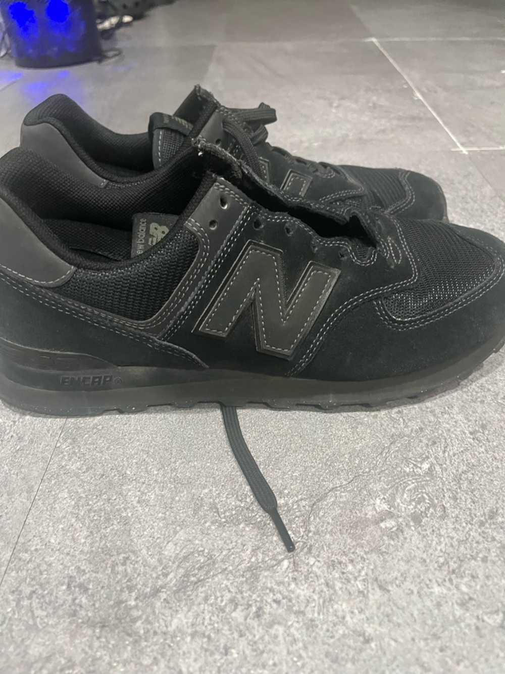 New Balance Men’s Black Athletic Sneakers